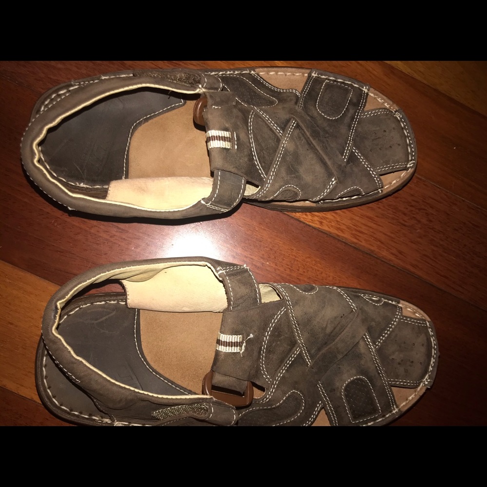 Leather sandals men’s size 9.5